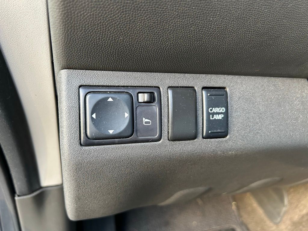 Thumbnail: 2017 Nissan Frontier - 16