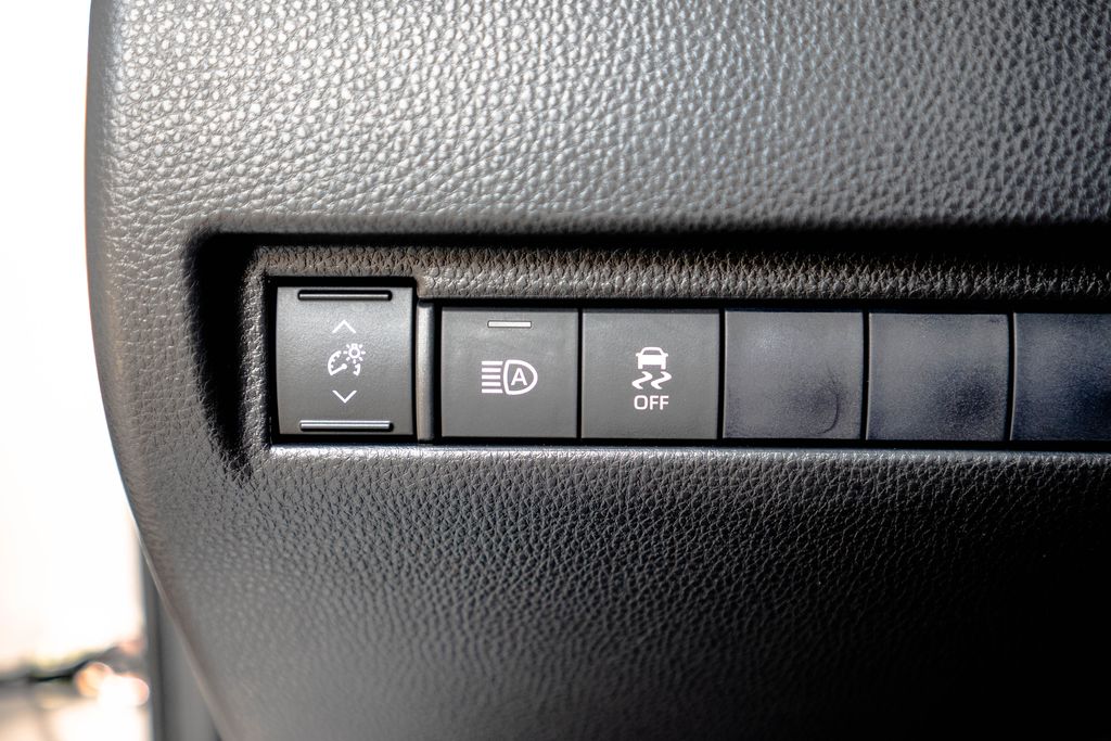Used 2021 Toyota Venza SUV