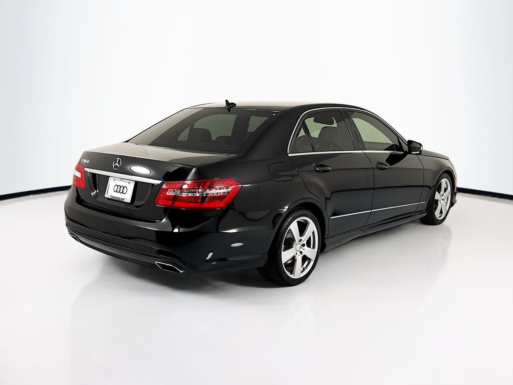 Thumbnail: 2010 Mercedes-Benz E-Class - 5