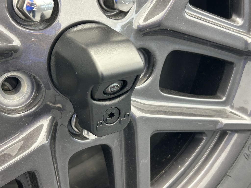 New 2026 Bright White Clearcoat Jeep Sport S image 23