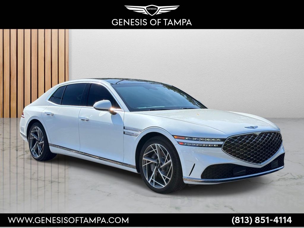 Uyuni White 2026 Genesis G90 Sedan All-Wheel Drive 8-Speed Automatic