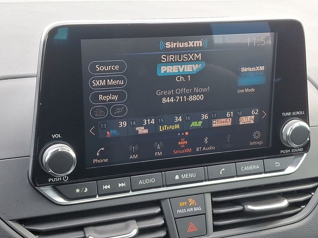 Thumbnail: 2020 Nissan Altima - 18