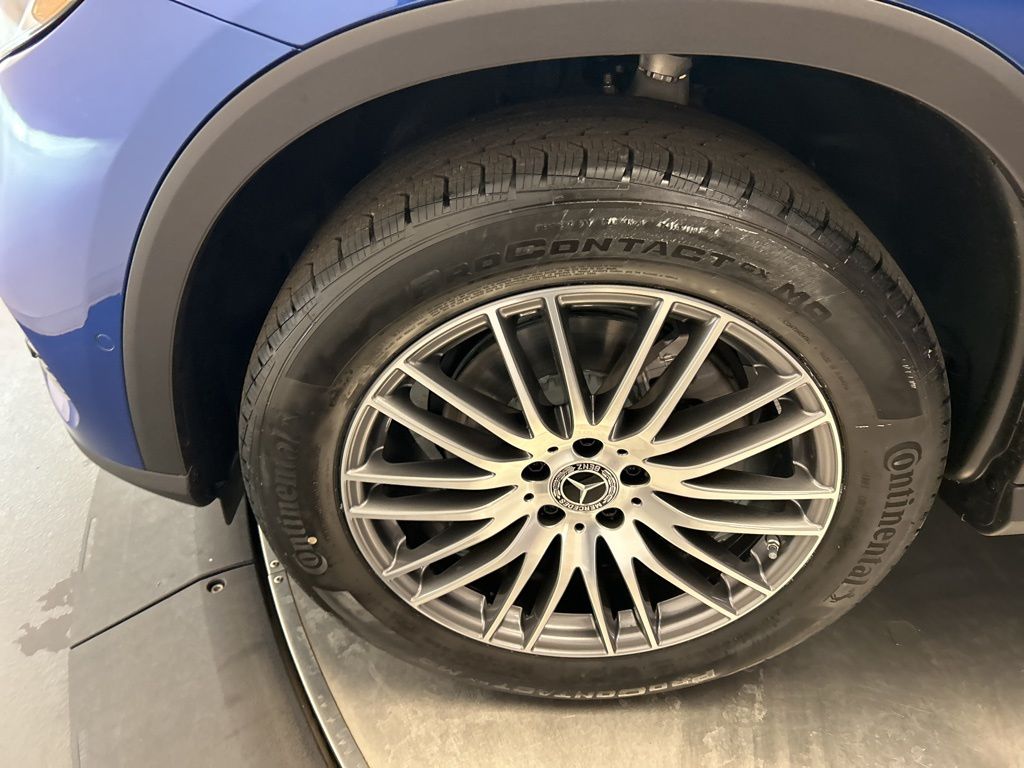 Thumbnail: 2026 Mercedes-Benz GLC - 10