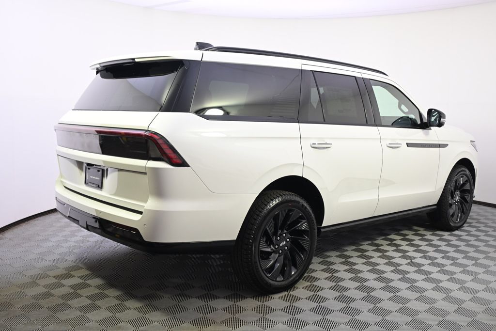 New 2026 White Lincoln Reserve image 6