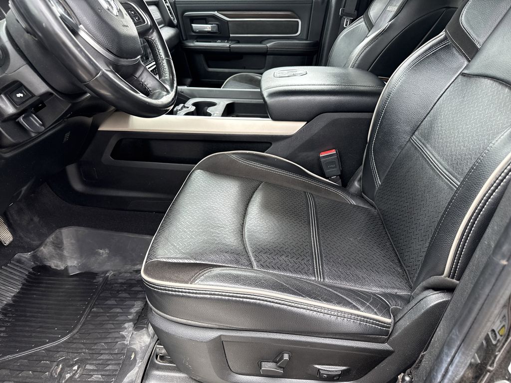 2022 Ram 2500 Laramie Black at Victoria Chrysler Dodge Jeep Ram