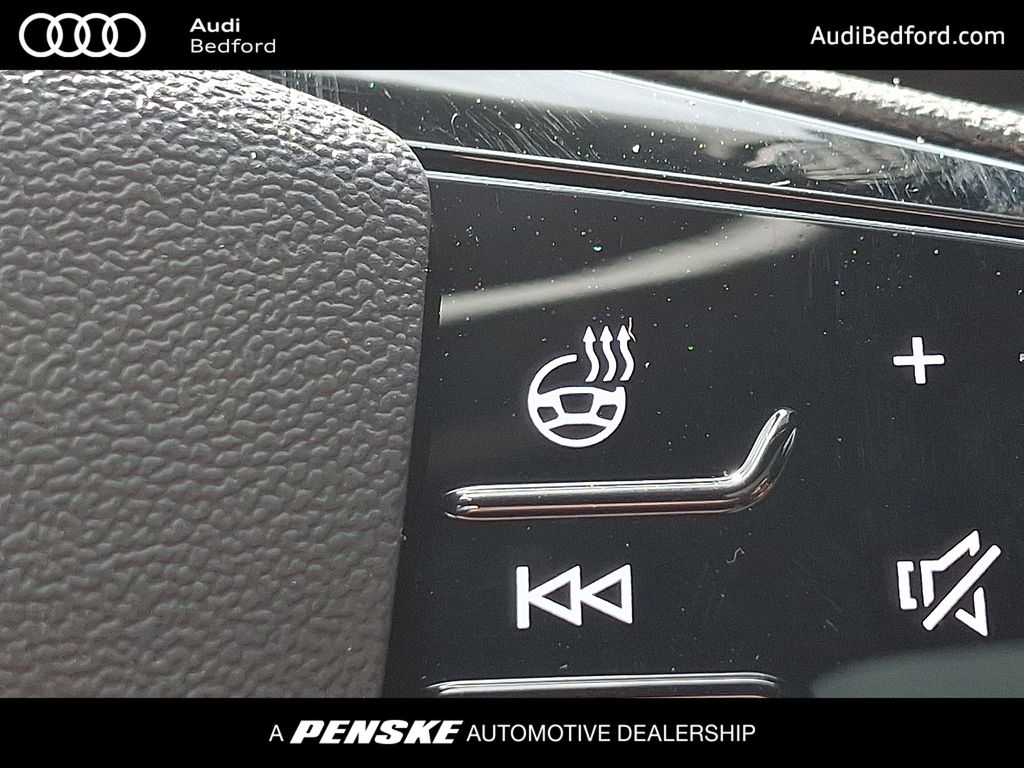 Thumbnail: 2025 Audi SQ5 - 18