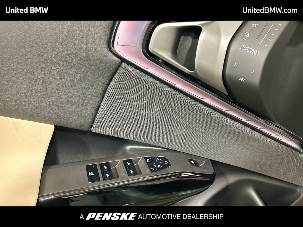 Thumbnail: 2026 BMW X3 - 11