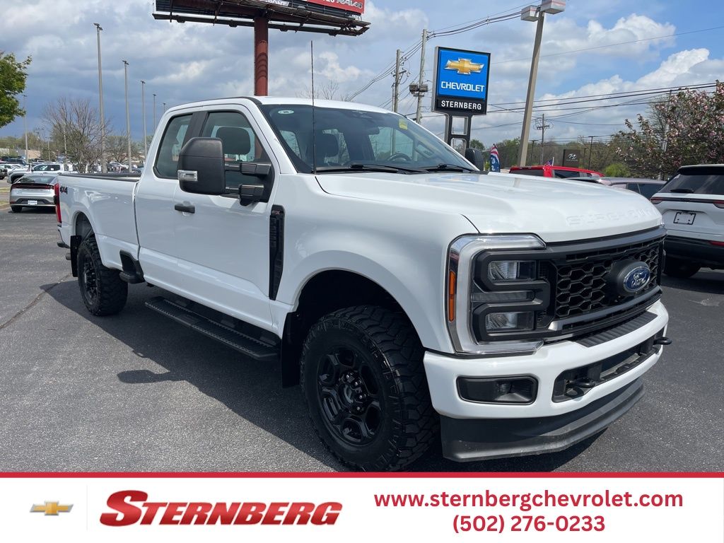 Oxford White 2023 Ford F-250 Super Duty XL SuperCab 4WD Pickup Truck Four-Wheel Drive Automatic