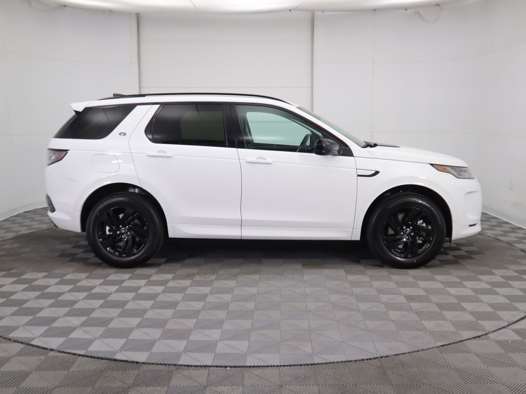 2024 Land Rover Discovery Sport S 4