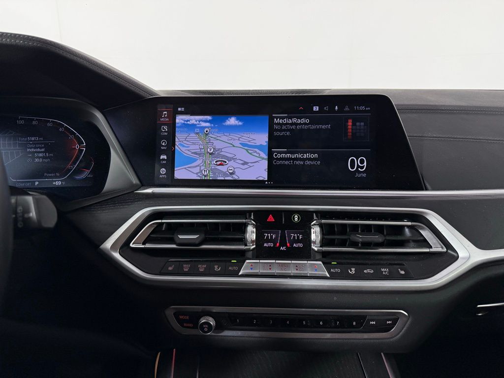 2022 BMW X7 xDrive40i 13