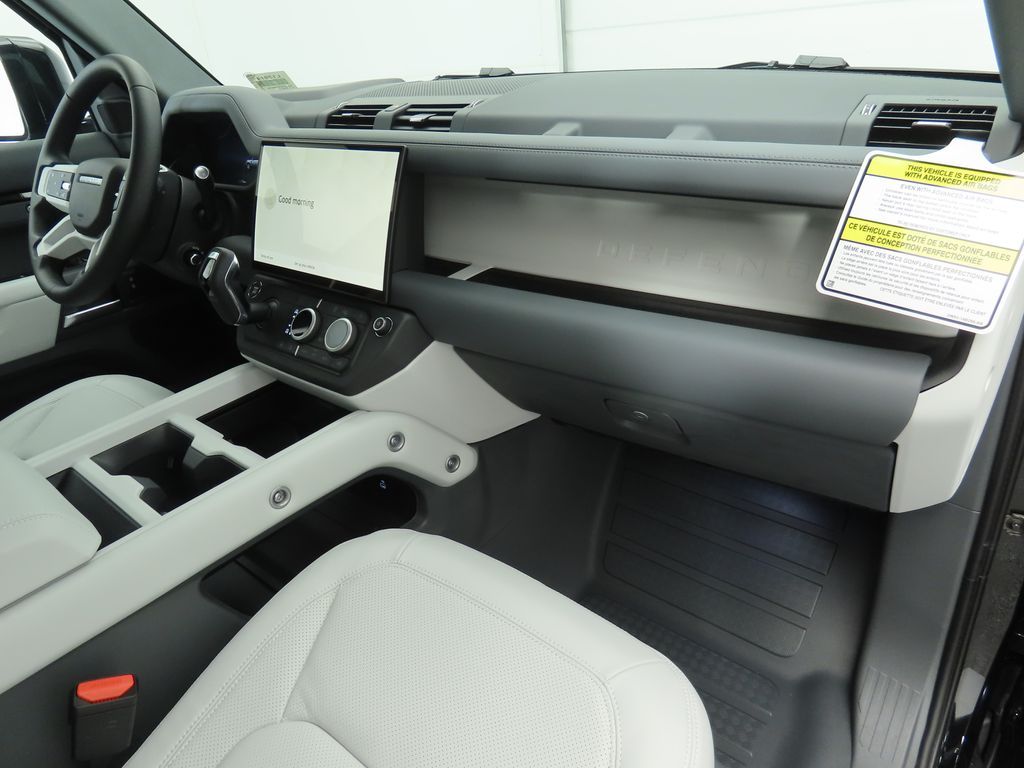 Thumbnail: 2026 Land Rover Defender - 17