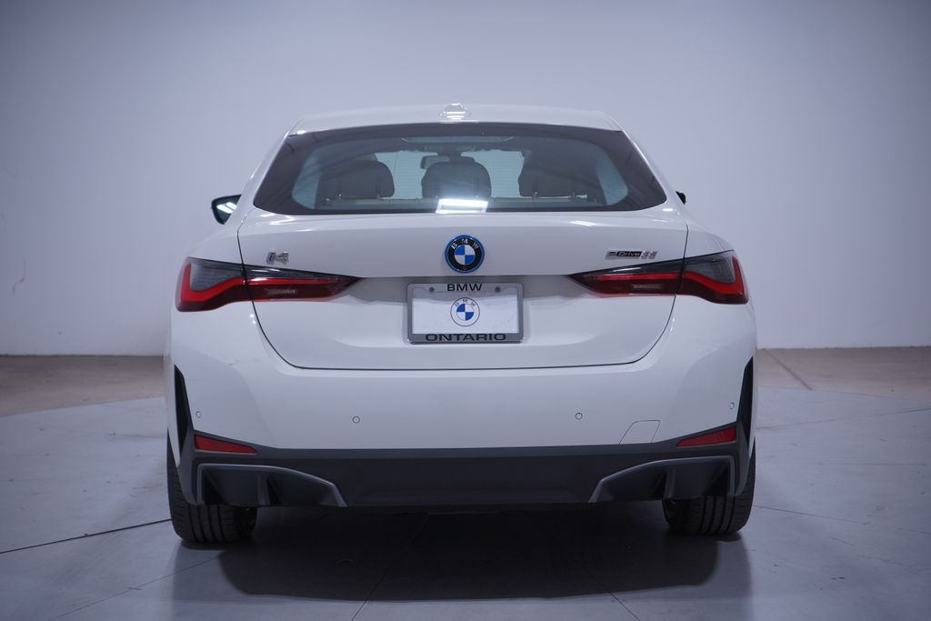 Thumbnail: 2023 BMW i4 - 5