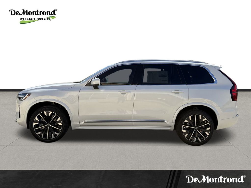 New 2026 Crystal White Volvo B6 Plus 7-Seater image 8