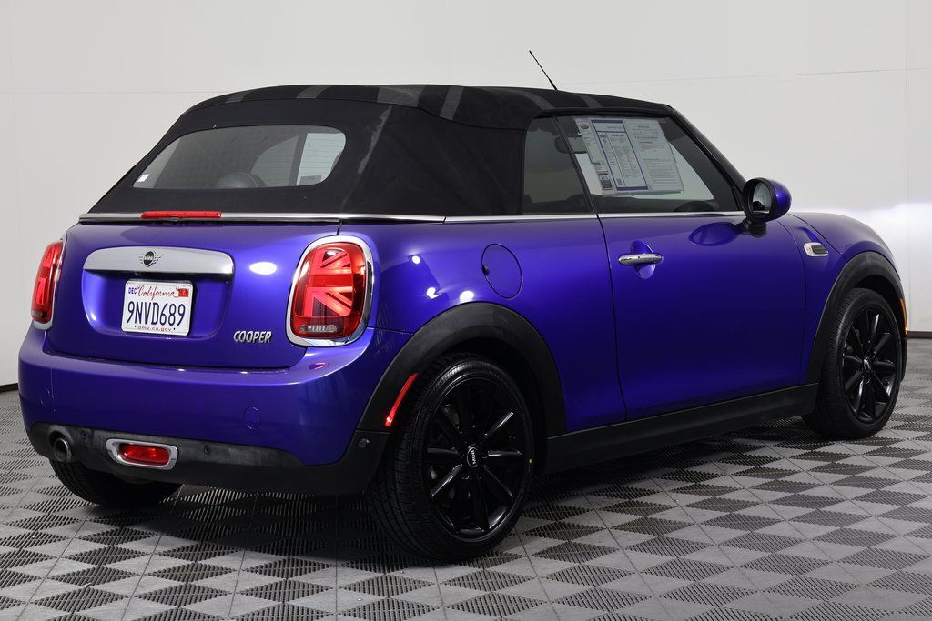 Thumbnail: 2019 MINI Cooper - 4