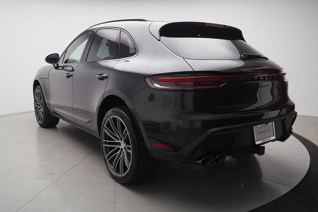 Thumbnail: 2026 Porsche Macan - 7