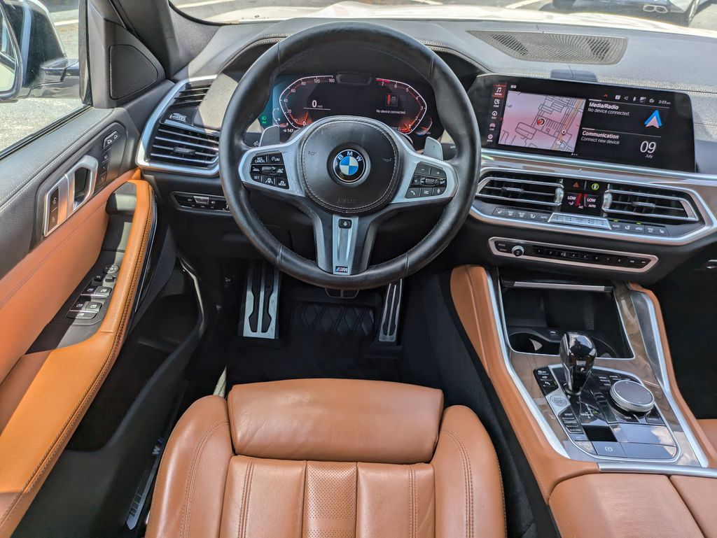 2022 BMW X6 xDrive40i