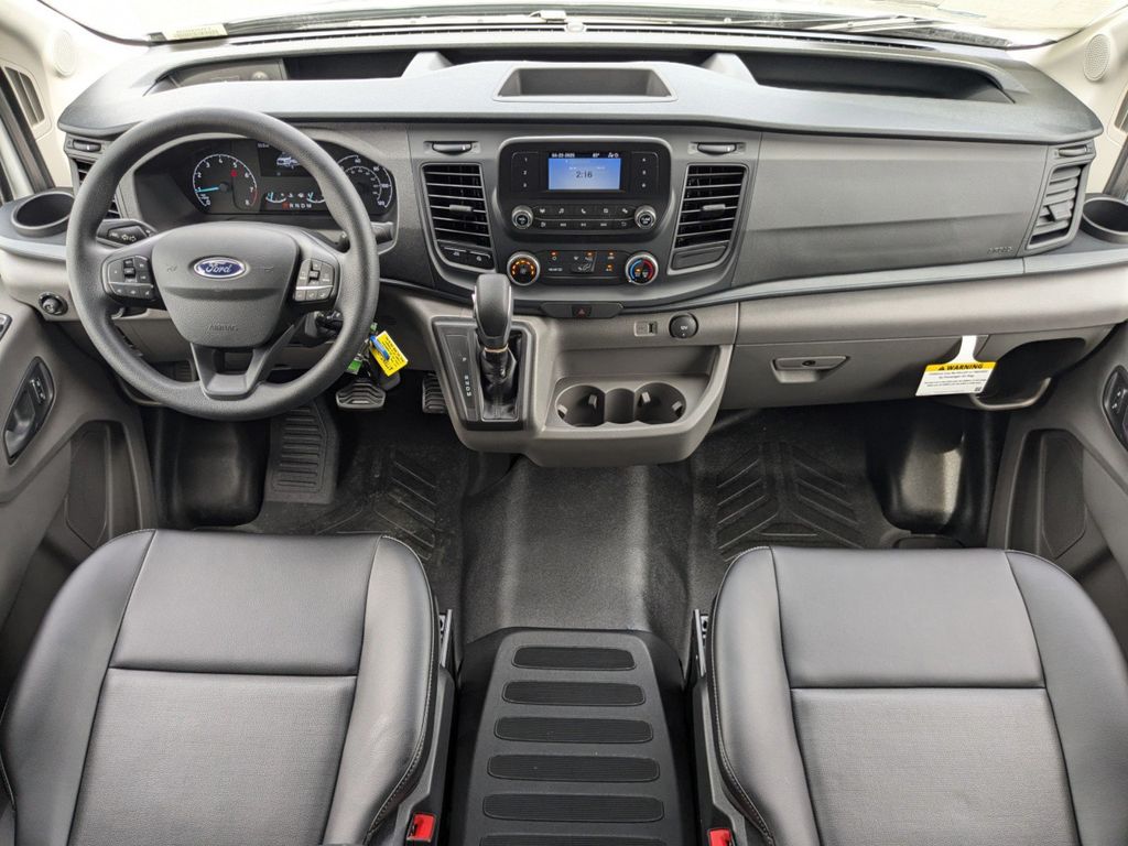 2025 Ford Transit 250