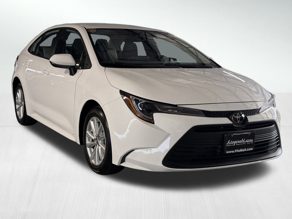 2025 Toyota Corolla LE FWD