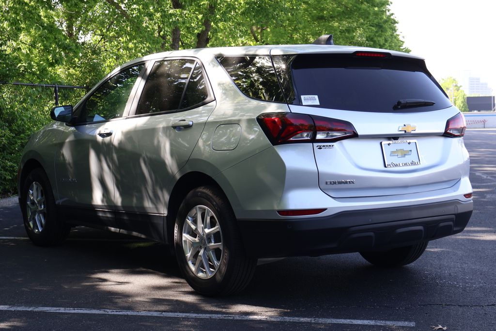 2022 Chevrolet Equinox LS 5