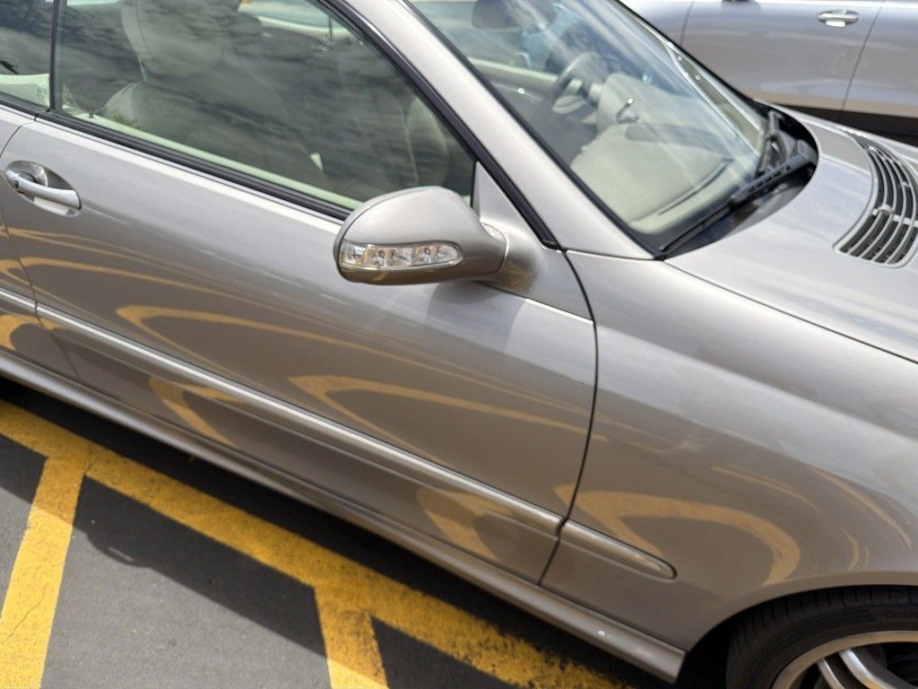 Thumbnail: 2008 Mercedes-Benz CLK - 21