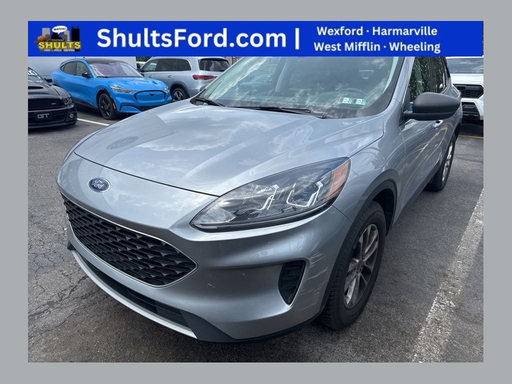 2022 Ford Escape SE AWD photo