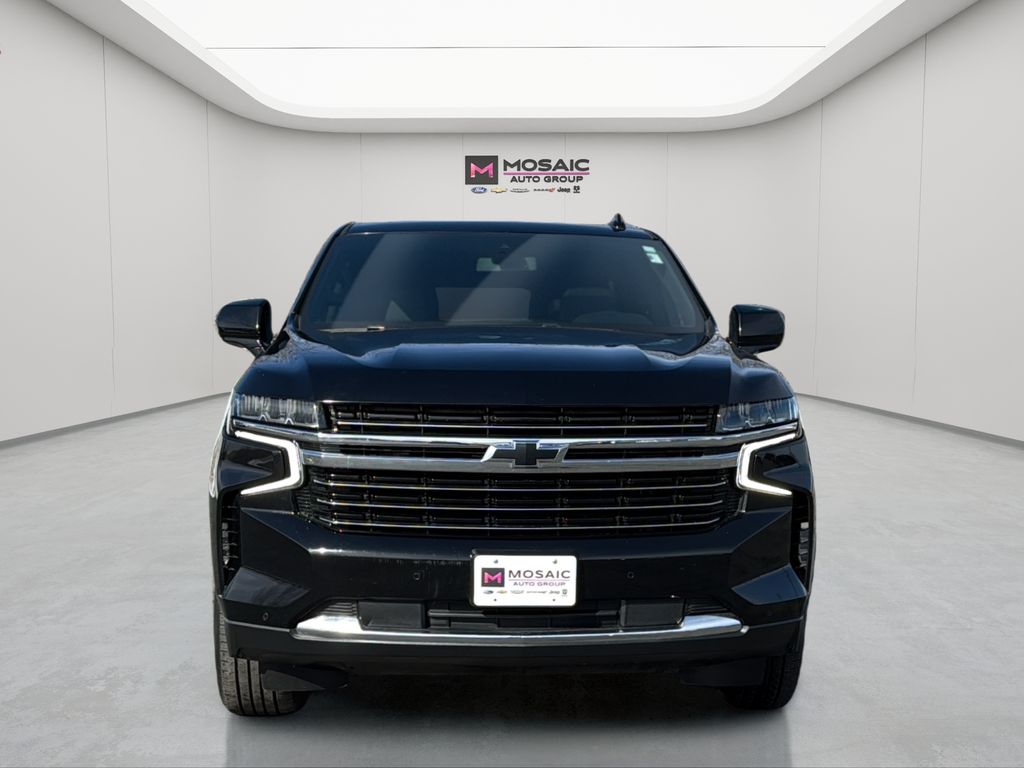 Used 2022 Chevrolet Tahoe LT with VIN 1GNSKNKD1NR158227 for sale in Zumbrota, Minnesota