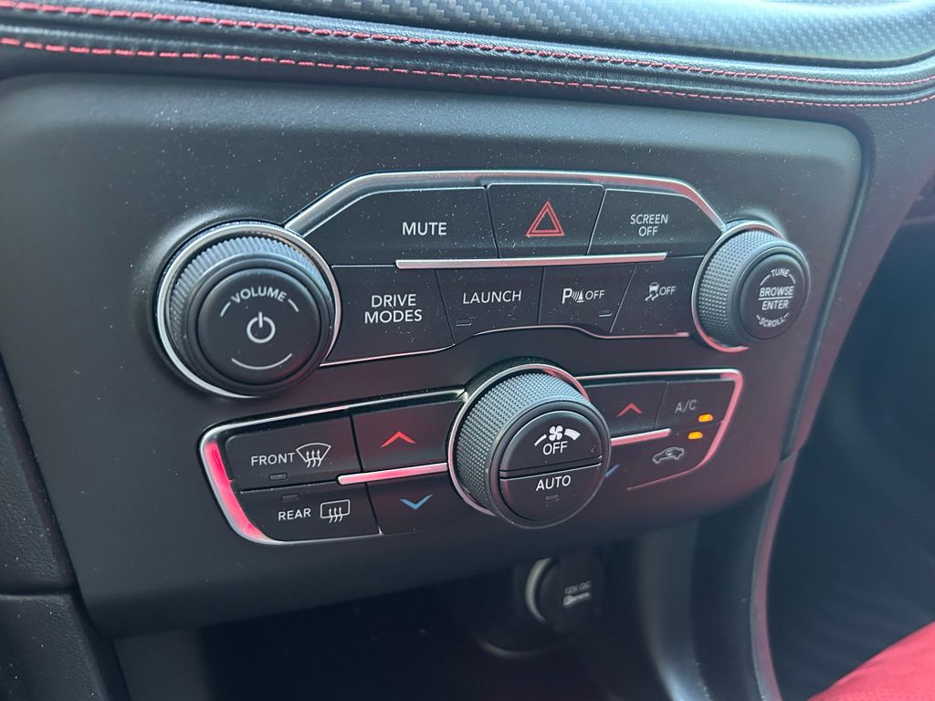 Thumbnail: 2022 Dodge Charger - 20