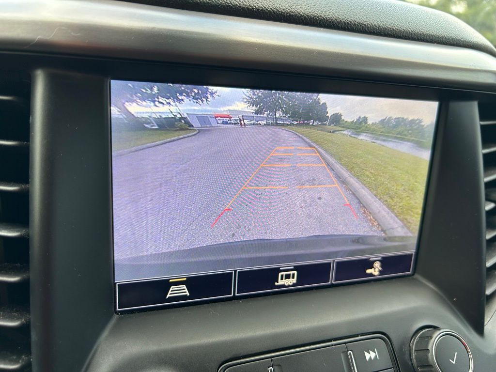 Thumbnail: 2021 GMC Acadia - 25