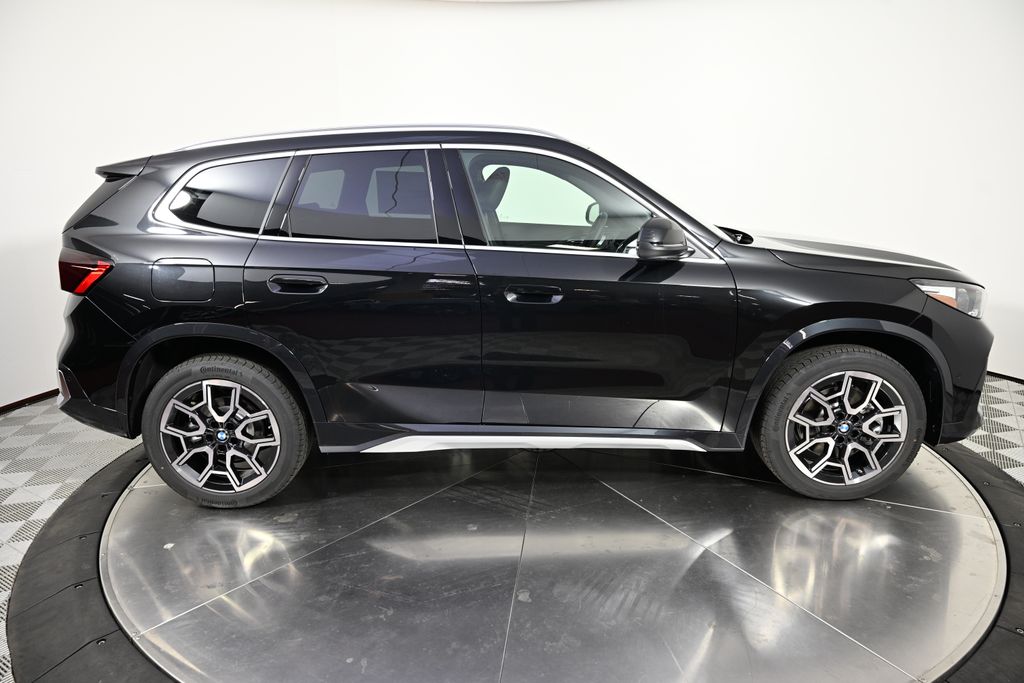 Thumbnail: 2025 BMW X1 - 6