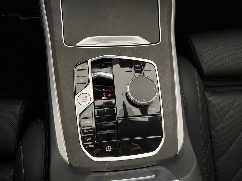 Thumbnail: 2024 BMW X5 - 19