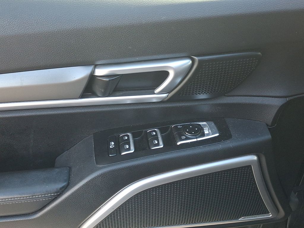 Thumbnail: 2020 Kia Telluride - 15