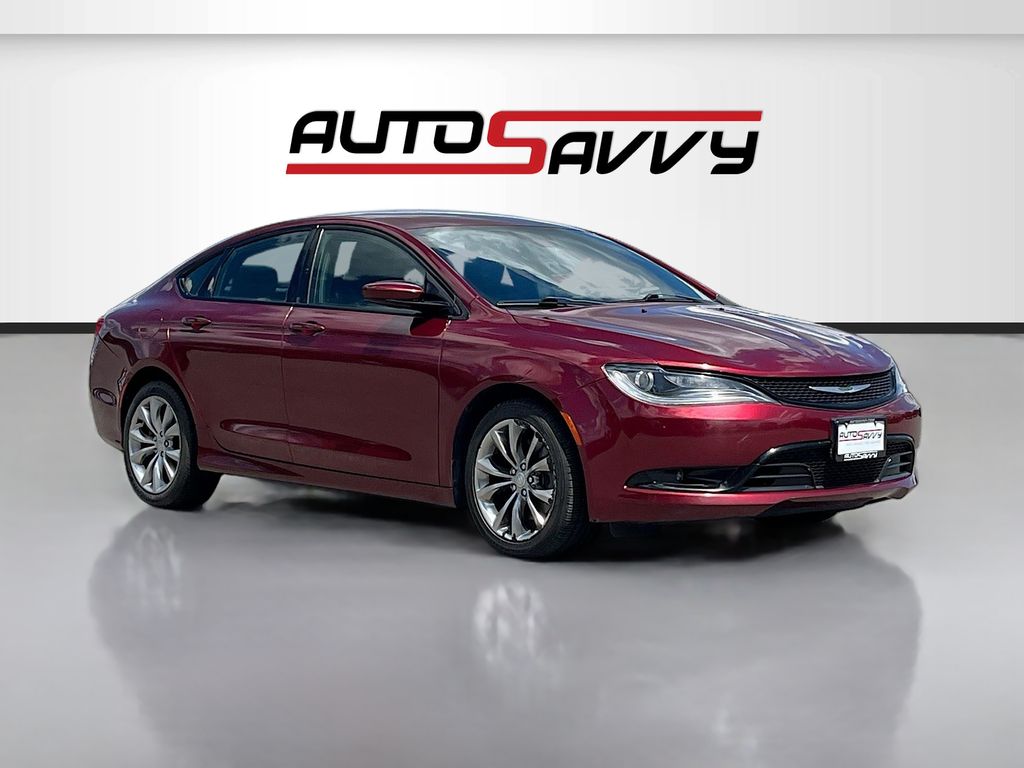  2016 Chrysler 200 S Sedan AWD   
