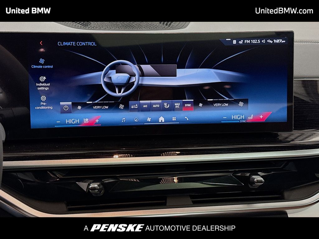 Thumbnail: 2026 BMW X7 - 11