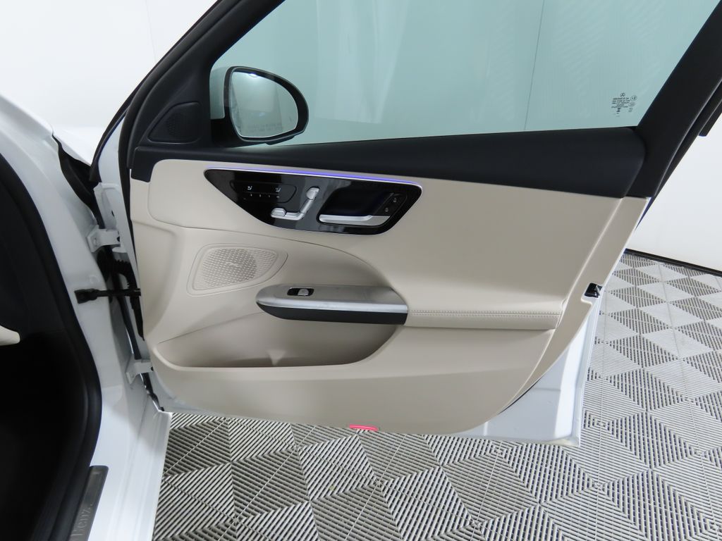 2025 Mercedes-Benz C-Class C 300 25