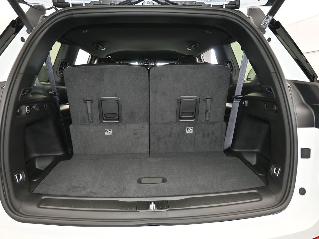 Used 2025 Bright White Clearcoat Jeep Altitude image 30