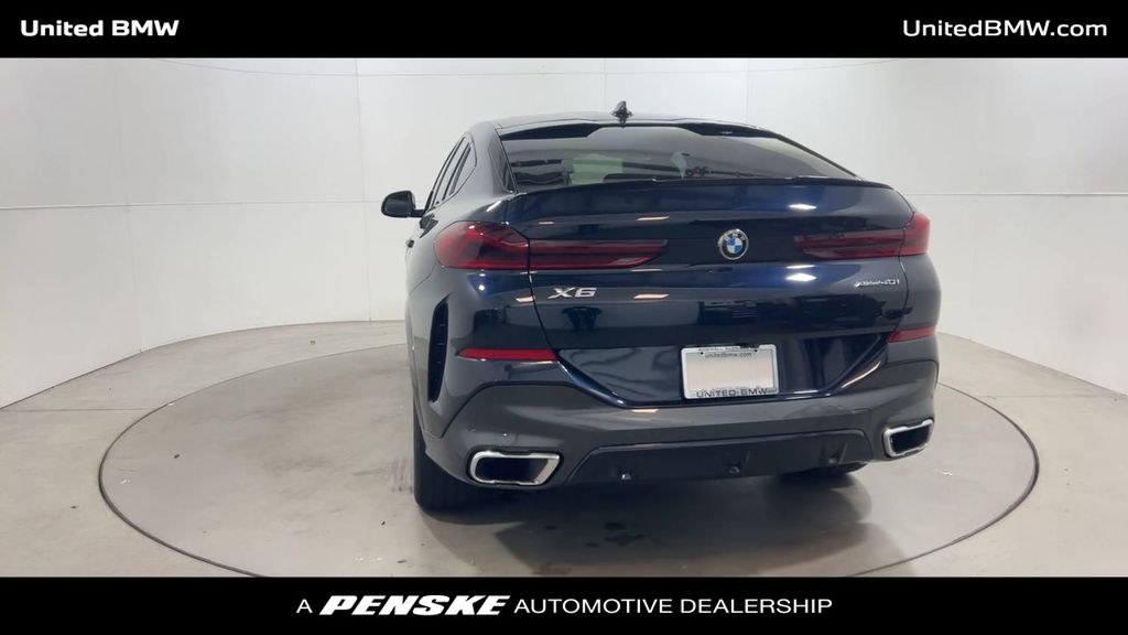 2022 BMW X6 xDrive40i 7