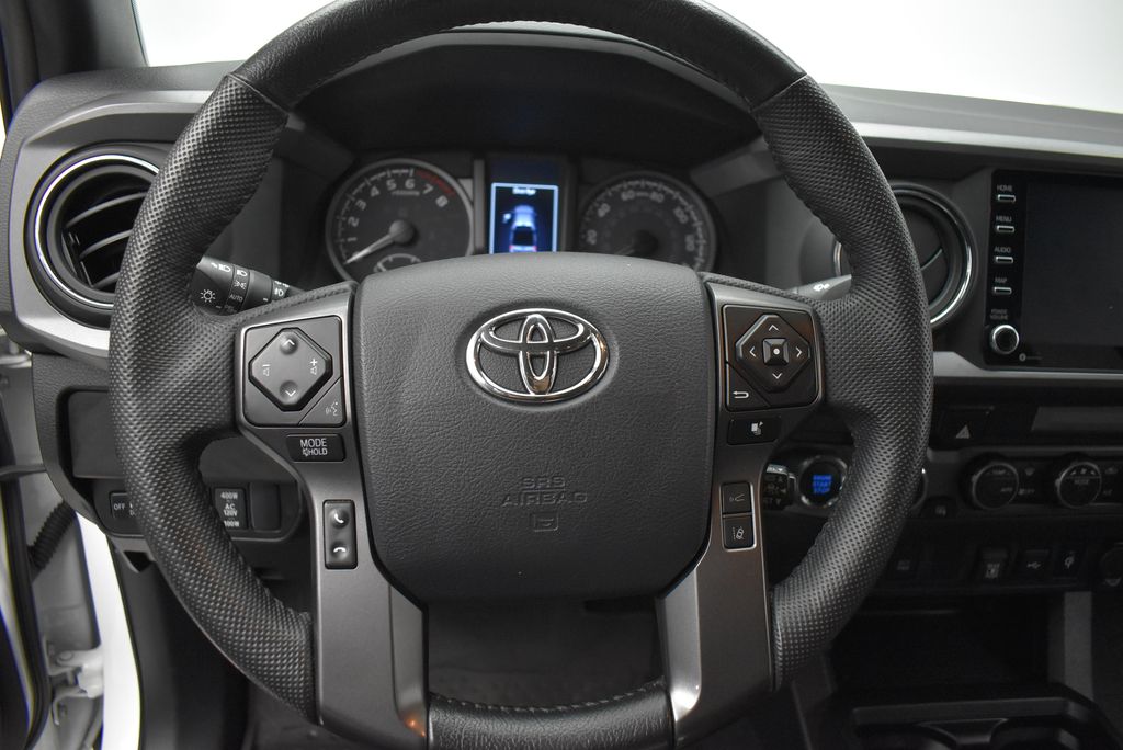 Thumbnail: 2023 Toyota Tacoma - 20