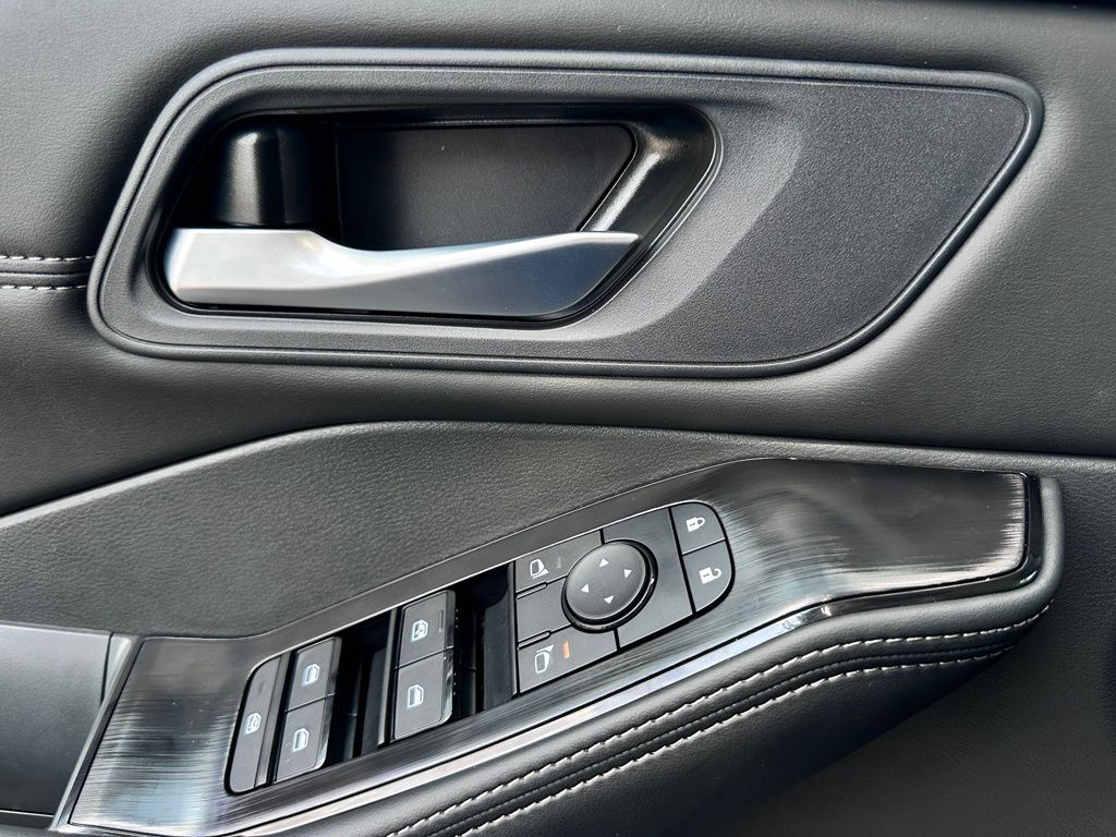 New 2026 Boulder Gray Pearl Nissan Dark Armor image 30