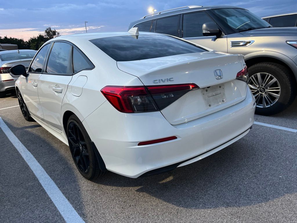 Thumbnail: 2022 Honda Civic - 4