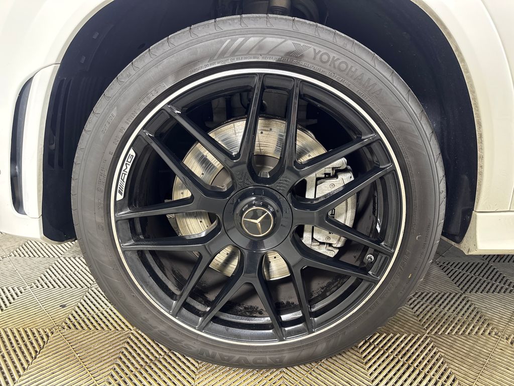 Used 2022 White Mercedes-Benz GLE 53 AMG® image 11