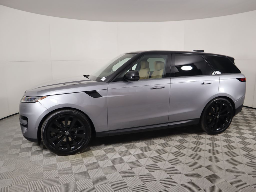 2025 Land Rover Range Rover Sport SE 8