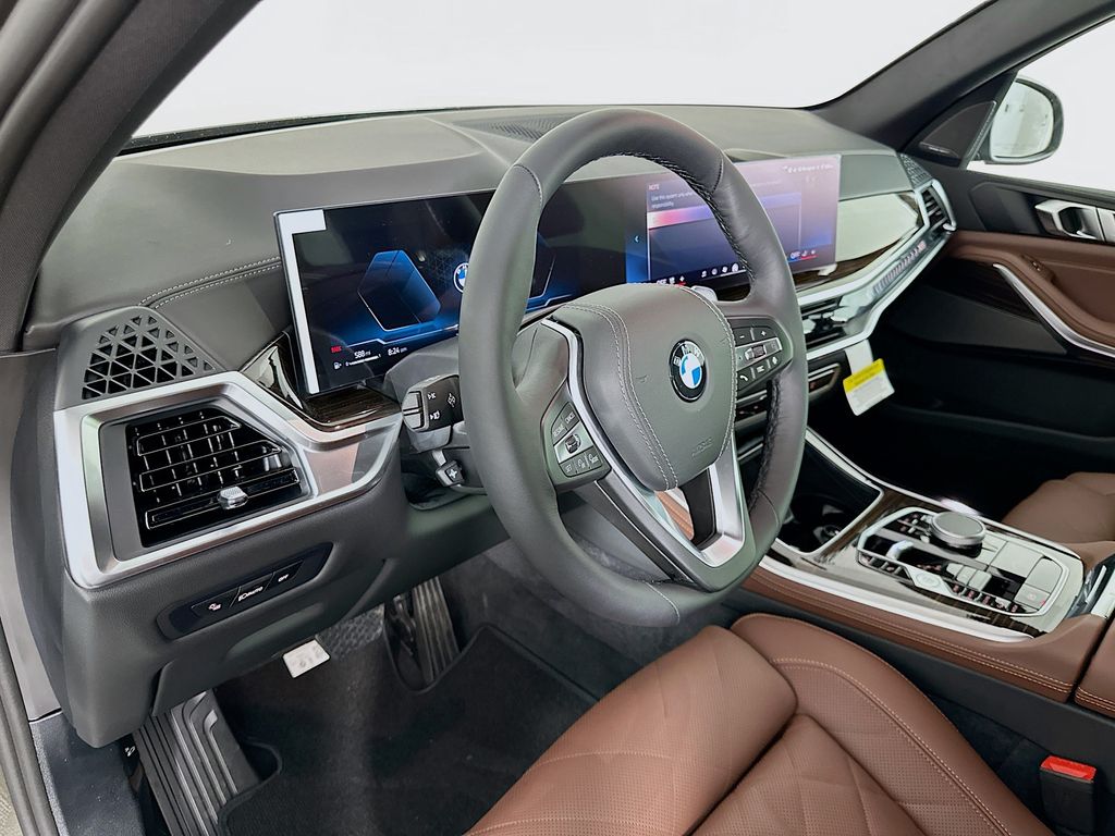 Thumbnail: 2026 BMW X5 - 9