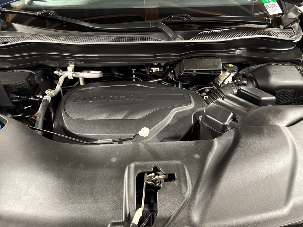 used 2022 Honda Pilot car, priced at $28,394