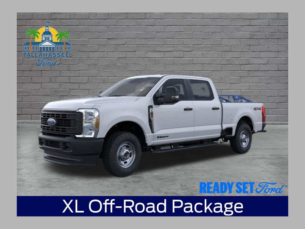 Oxford White 2026 Ford F-250 Super Duty Pickup Truck Four-Wheel Drive Automatic
