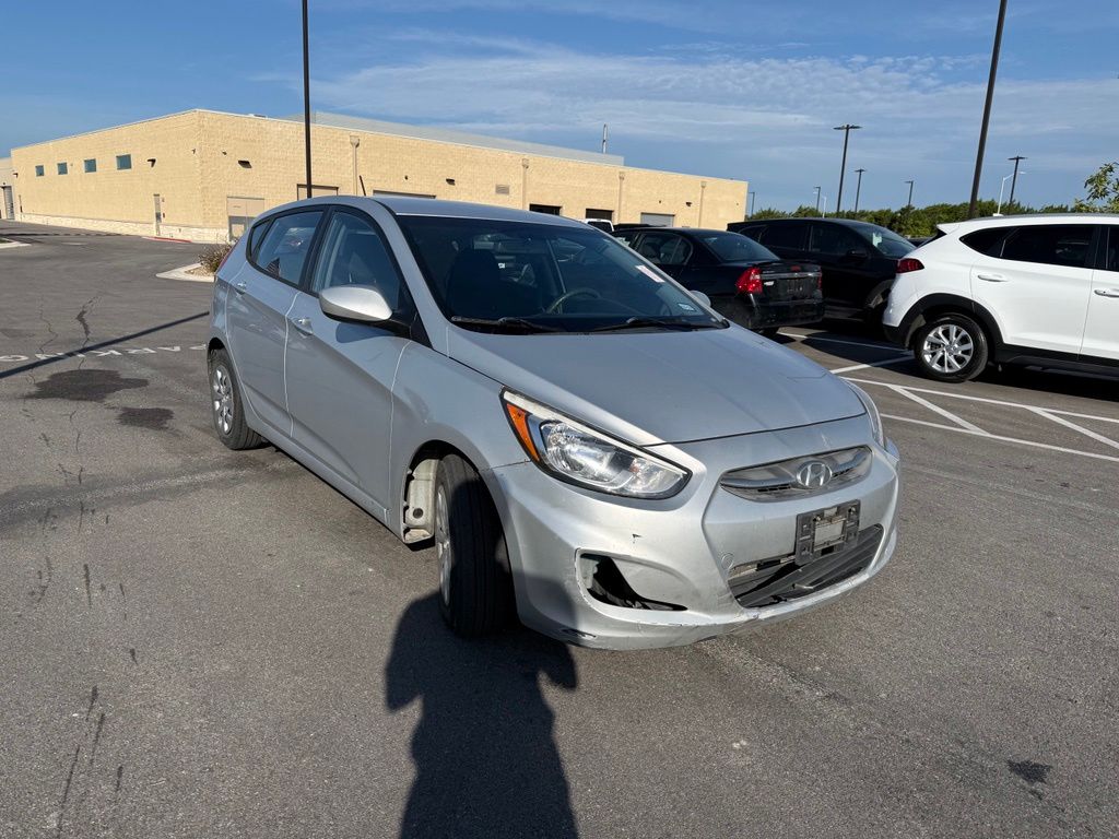 Thumbnail: 2016 Hyundai Accent - 3