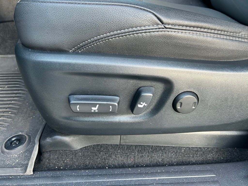 2023 Toyota 4Runner SR5 16