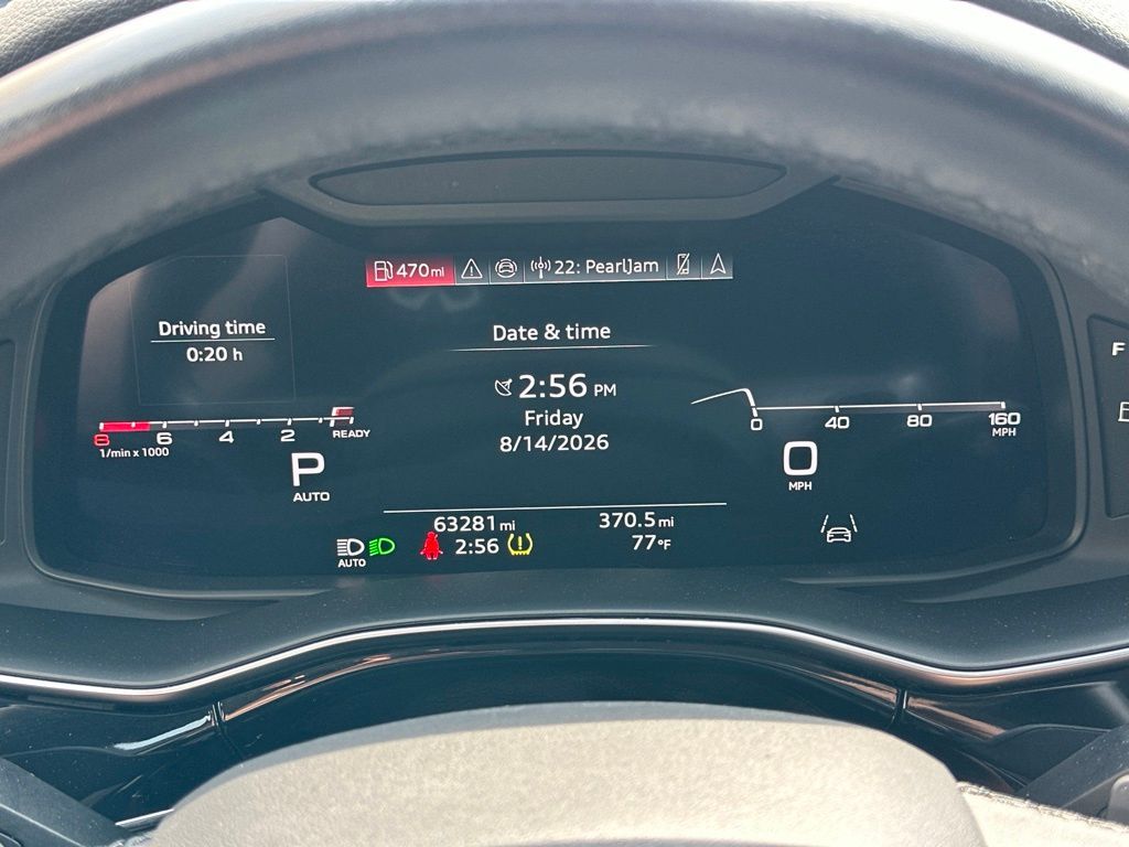Photo 2 of 2024 Audi Q7 55 Premium Plus