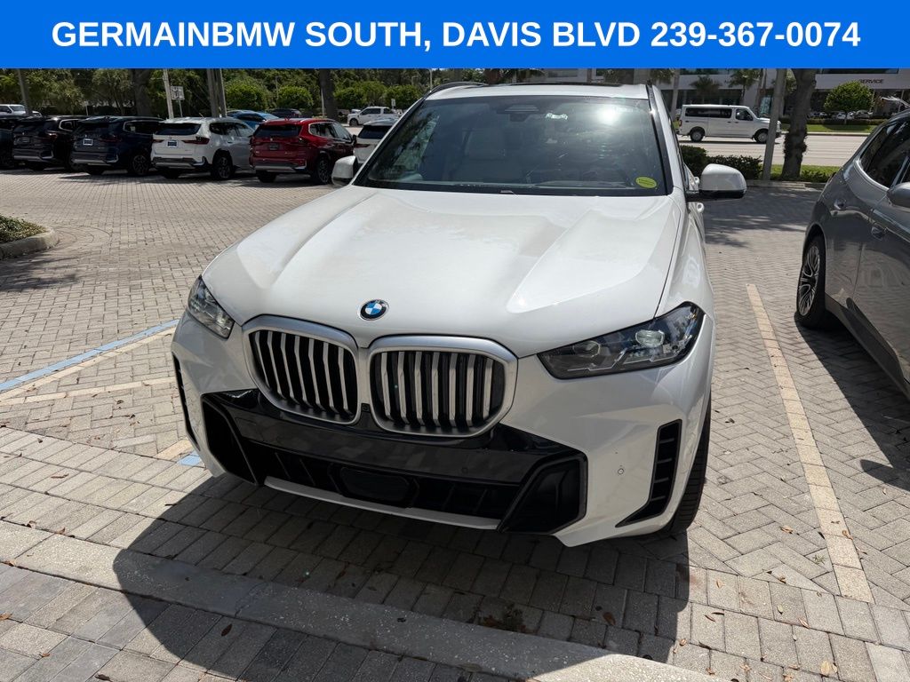 Certified Used 2024 White BMW sDrive40i image 3