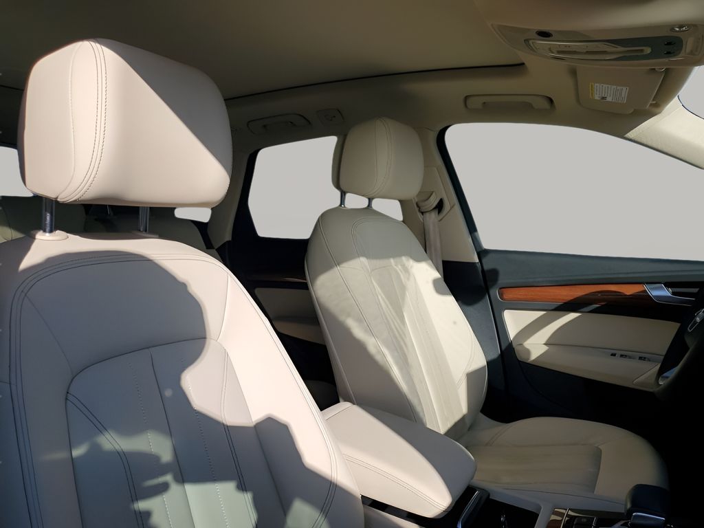 Used Car 2021 Audi Q5 E  For Sale Under $30,000 In Austin, Texas