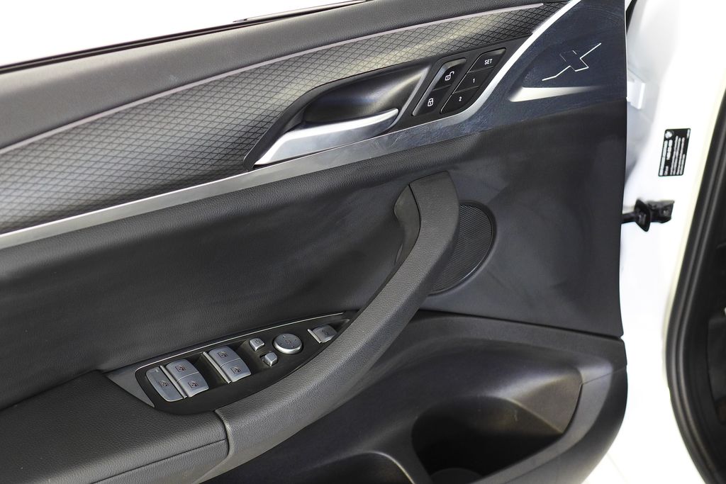 Thumbnail: 2023 BMW X3 - 12